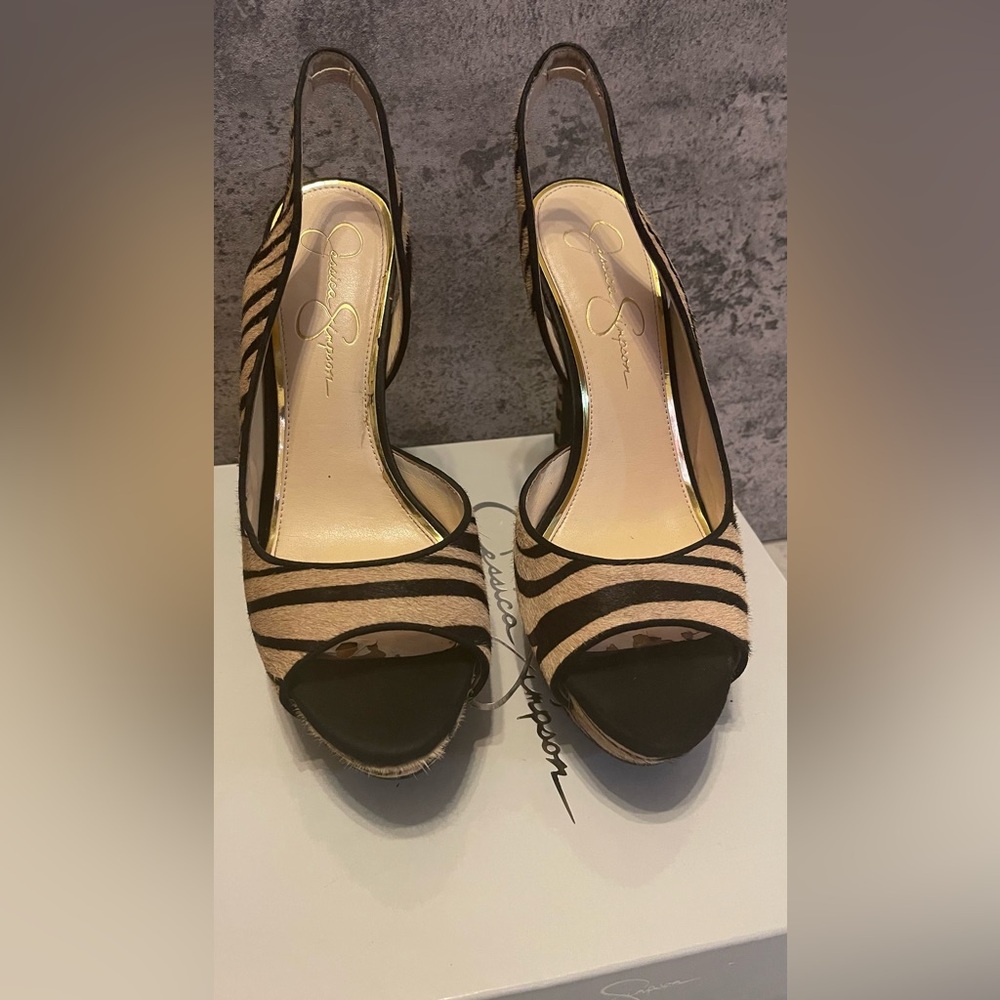 Jessica Simpson Black and Tan Animal Print Heels